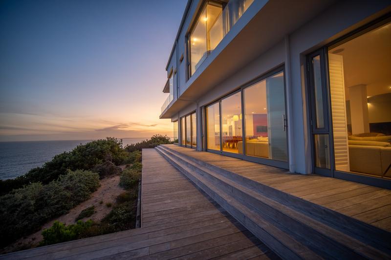 5 Bedroom Property for Sale in Pinnacle Point Golf Estate Western Cape